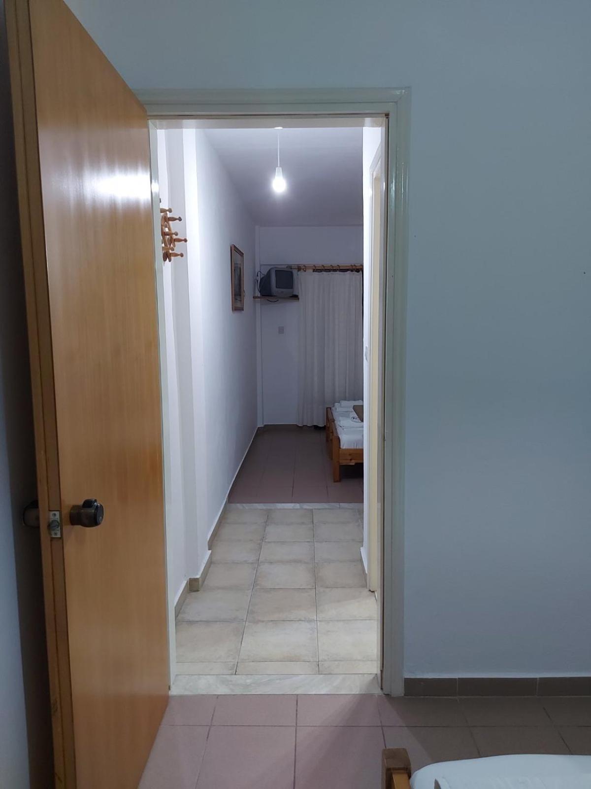 Aparthotel Pansion Alexandros By The Sea Nea Skioni Camera foto